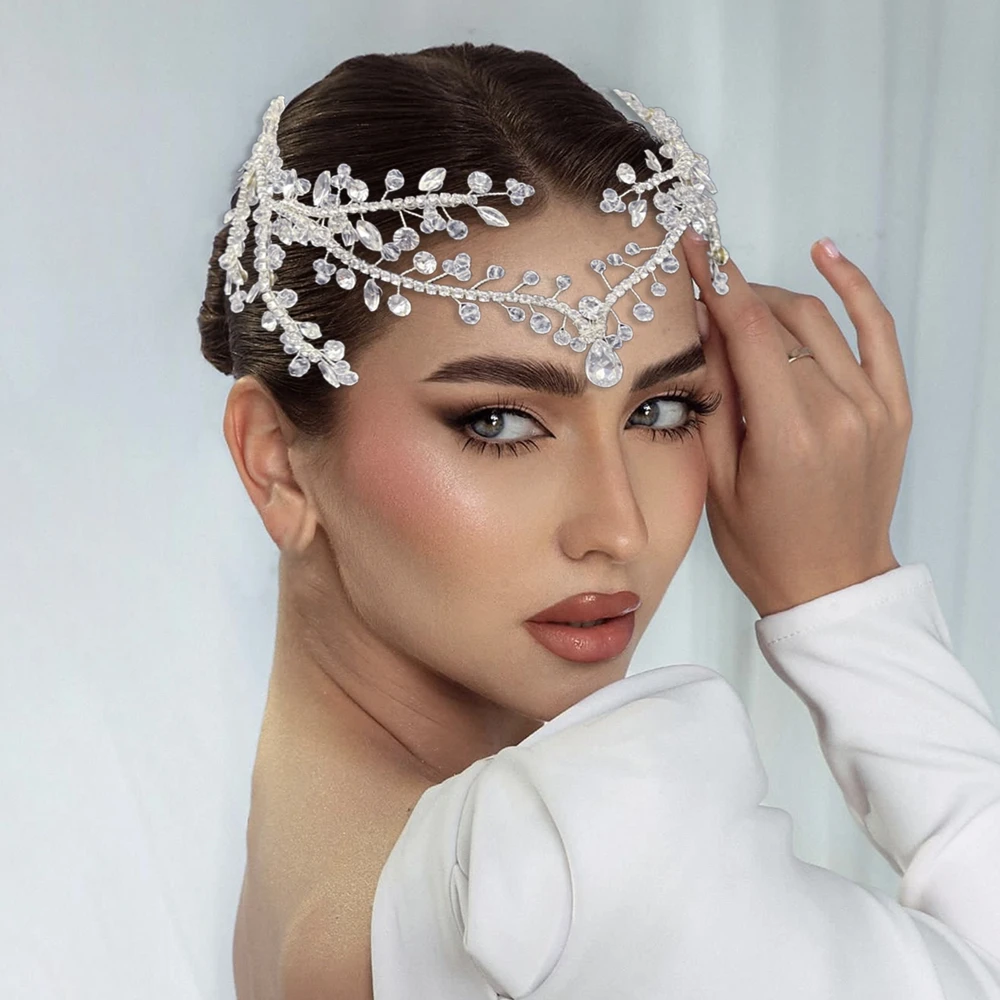 couronne ornée de perles mariage